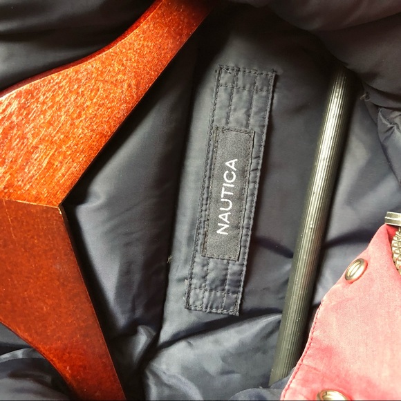 •SOLD• Vintage Nautica Puffer Coat - Picture 5 of 7